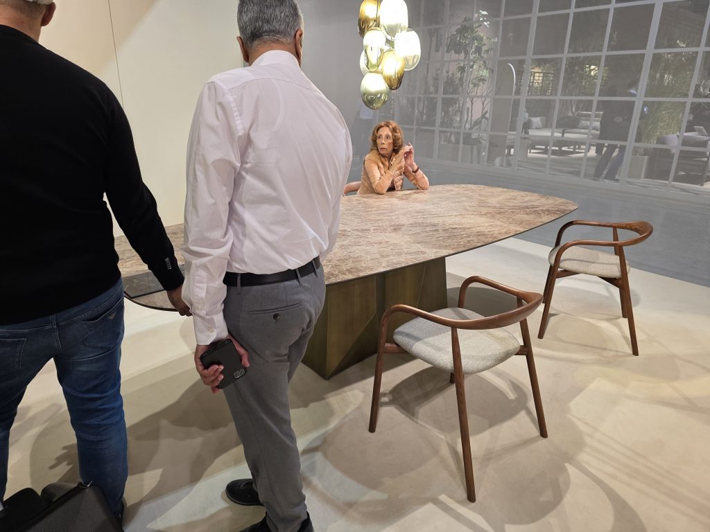 2026米蘭家具展 義大利家具品牌推薦' 進口家具 進口餐桌椅 餐桌 餐椅 SOVET