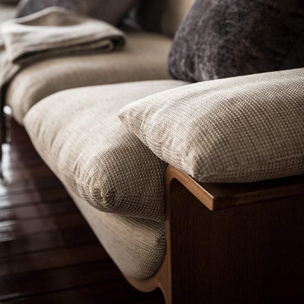 Tapio Sofa Wide three-seat sofa Fuji Furniture 日本家具
