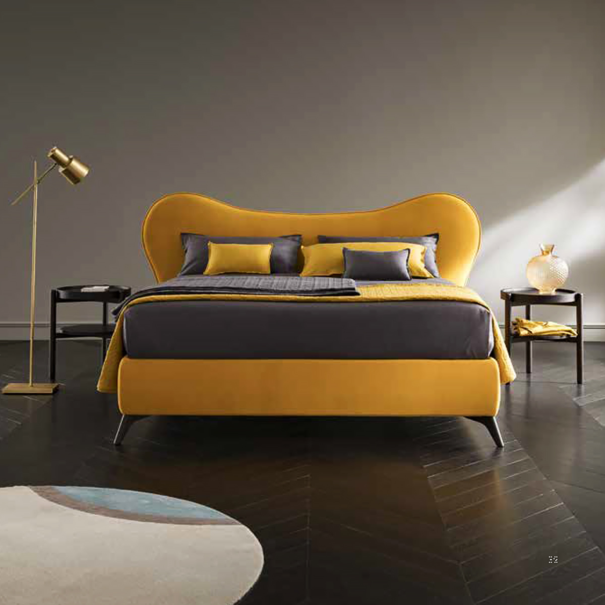 Altrenotti 義大利進口家具 軟墊床架 臥室家具 進口床架 義大利床頭設計 床墊寢具 Mickey Bed 床墊 國際名床