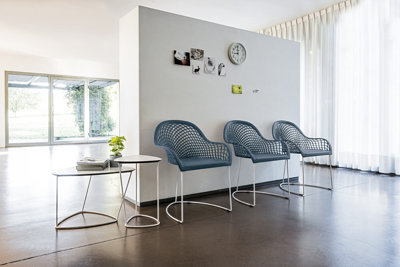 義大利家具品牌 MIDJ 現代家具 現代餐椅 設計單椅 Guapa AP M CU Lounge Armchair