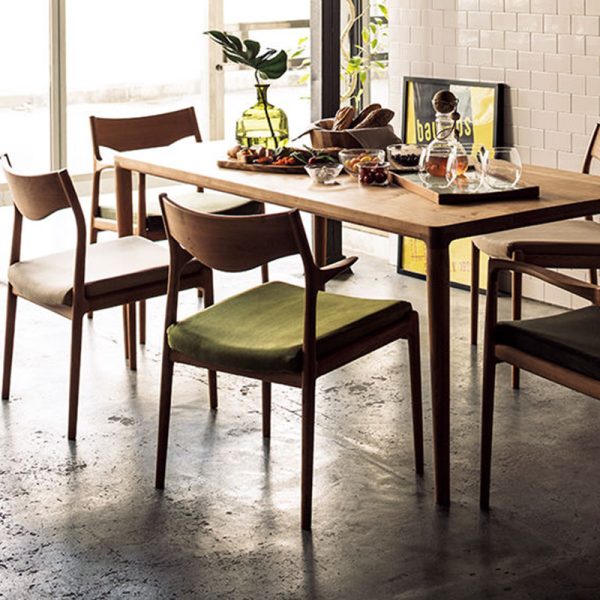 Nico Dining table Fuji Furniture 日本家具